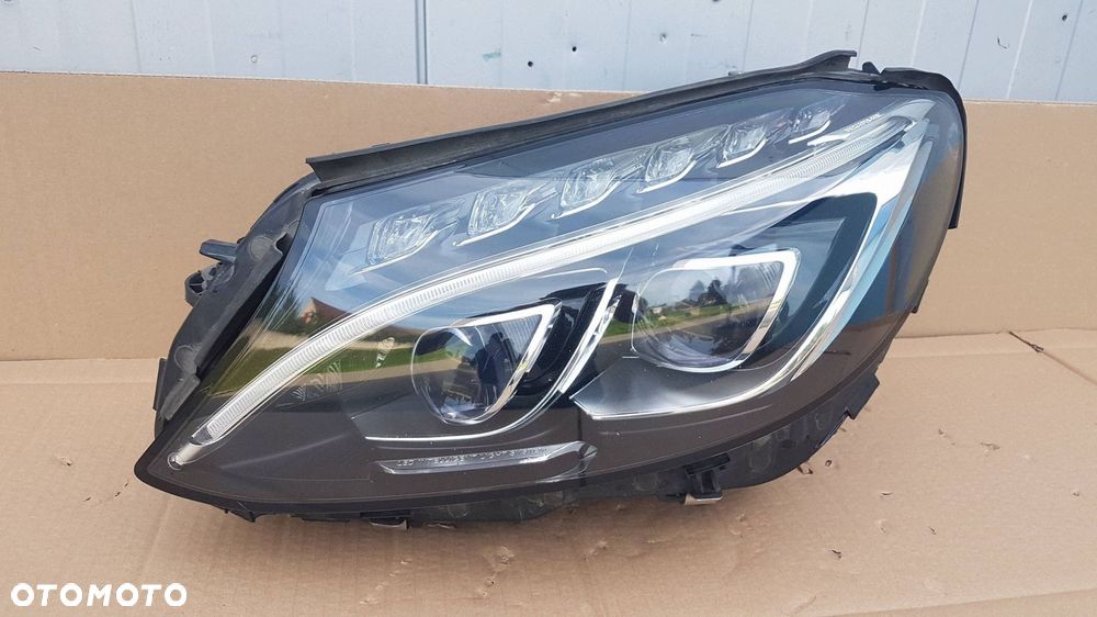 Mercedes C-Klasse W205 – venstre LED ILS-forlygte, A2059063104
