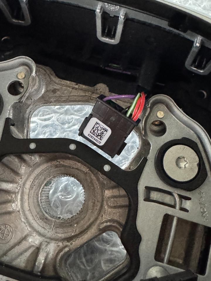 BMW G20/G21 opdateret M-Sport-rat – annonceret OE 32305A8A8F5, uden airbag – foto 4