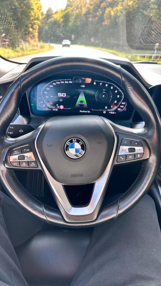 BMW G20/G21 – originalt rat med airbag, multifunktion, HOD og vibration, uden varme/padler